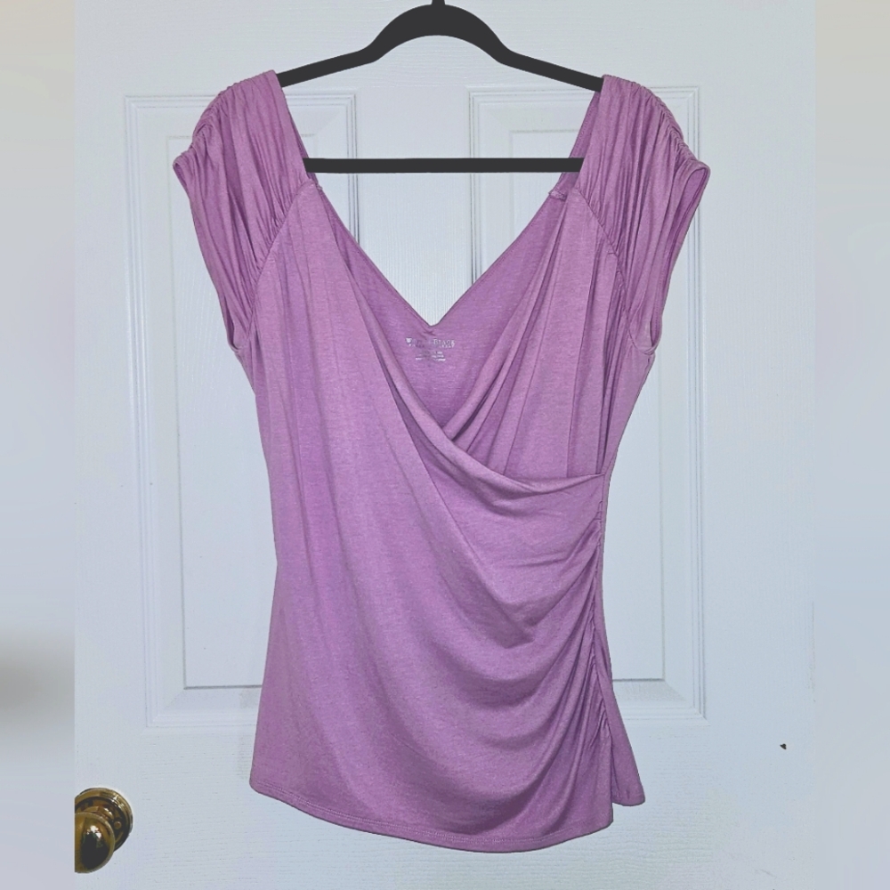 White House Black Market reversible top, L,  never worn, excellent condition!
